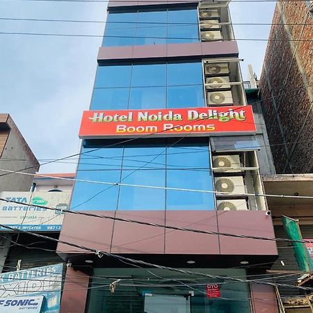 Hotel Noida Delight Zewnętrze zdjęcie